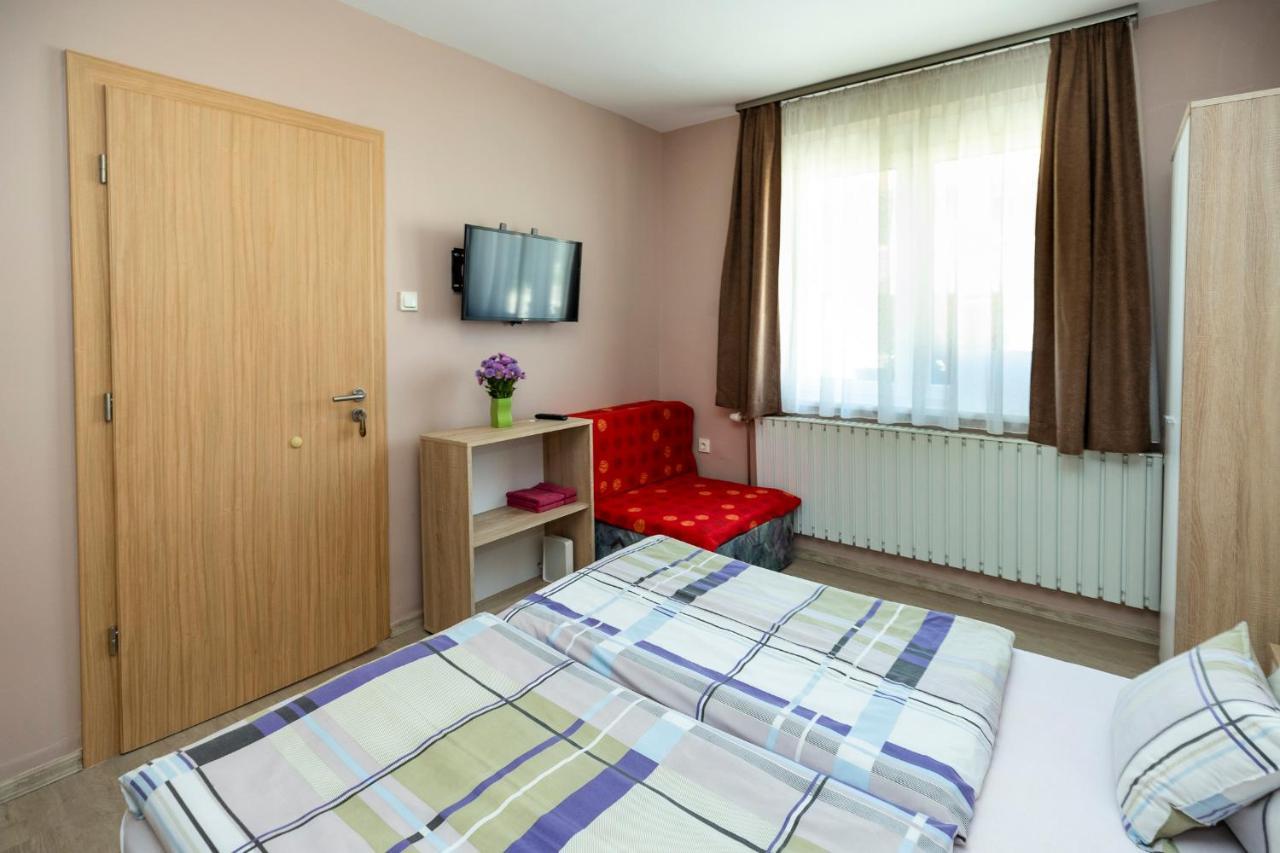 Cecey Apartman Eger Ngoại thất bức ảnh